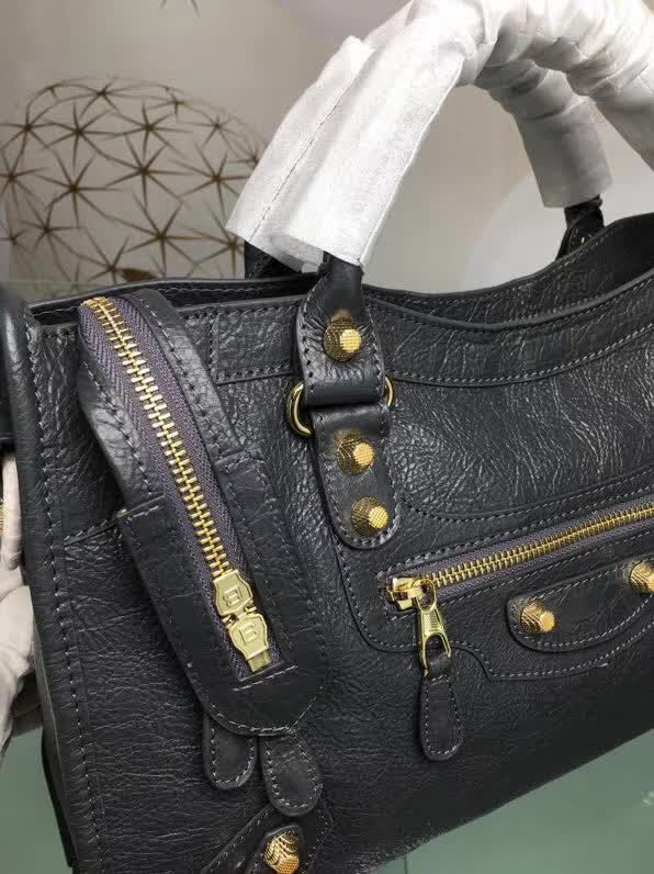BALENCIAG巴黎世家 歐洲水貨 Balenciaga city mini 小金釘 限量 原廠爆裂紋羊皮黑色 深灰色  BL1061